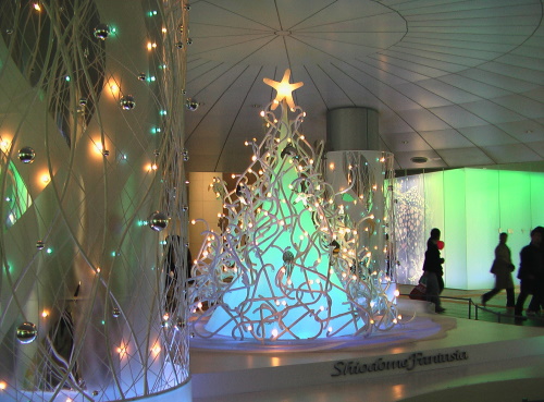 Shiodome Station, Christmas 2003